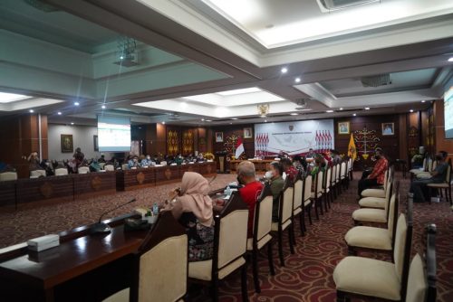 Sekda Nuryakin Pimpin Rapat Tim Pengendali Inflasi Daerah Kalteng