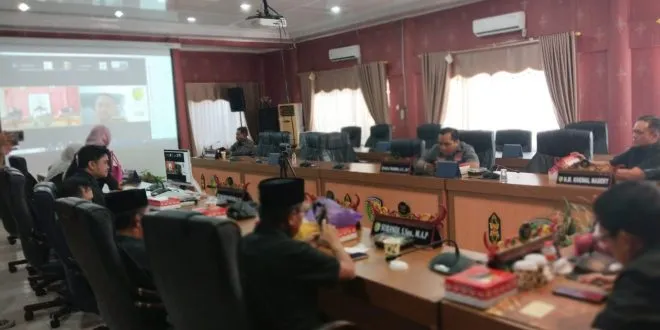 Wali Kota Fairid Naparin Setujui 3 Raperda Inisiatif DPRD Dibahas Lebih Lanjut
