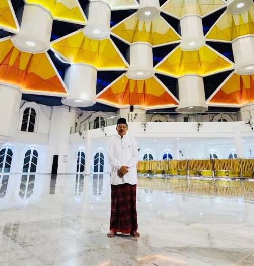 Sekda H. Nuryakin Hadiri Undangan Peringatan Hari OTDA di Kota Makasar dan Berkesempatan Mengunjungi Masjid Kubah 99 Asmaul Husna