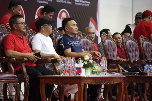 Gubernur H. Sugianto Sabran Kembali Saksikan Kejurnas Bola Voli di GOR Indoor