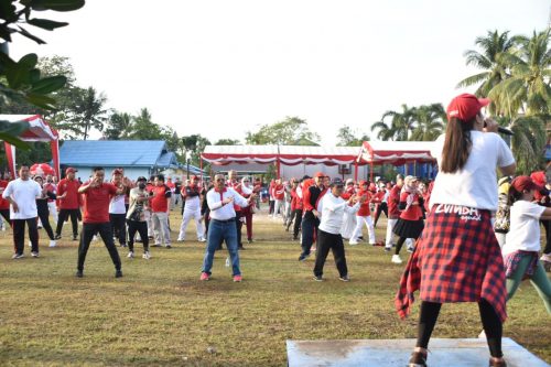 Pemprov Kalteng Bagikan 45.000 Bendera Merah Putih Kepada Masyarakat Untuk Menyambut HUT Kemerdekaan RI ke-78