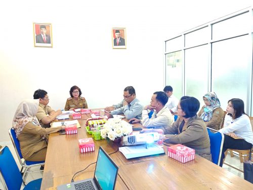 Karo Organisasi Lilis Suriani Terima Kunjungan Ketua Komisi Informasi yang Melakukan Visitasi Monev PPID Biro Organisasi