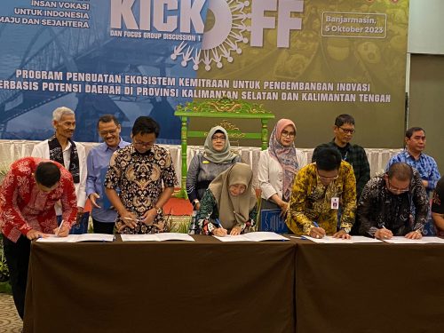 Plt. Kadis Pendidikan Eka Aprilianty Hadiri Kick Off Program Penguatan Ekosistem Kemitraan Untuk Pengembangan Inovasi Berbasis Potensi Daerah