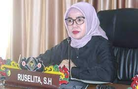 Sekolah Sesuai Sistem Zonasi, Ruselita : Hilangkan Pandangan Sekolah Favorit