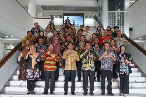 Jalin Kerja Sama, Pemprov Kalteng dan ITS Surabaya Tandatangani MoU