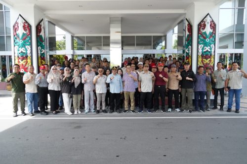 Ramadhan Berbagi, Pemprov Kalteng Salurkan 1.420 Ton Beras Bantuan Sosial Pasar Murah ke 14 Kabupaten/Kota