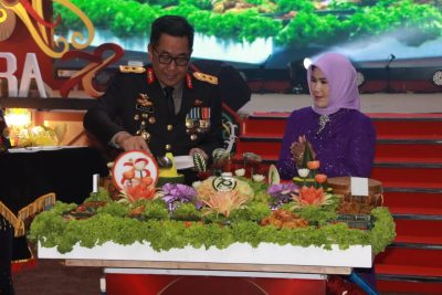 Gubernur Kalteng H. Sugianto Sabran Hadiri Upacara dan Syukuran Hari Bhayangkara ke-78