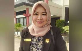 Anggota Komisi C Susi Idawati Sebut Pentingnya Pembinaan dan Pelestarian Bahasa Daerah