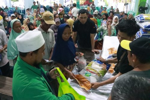 Tekan Inflasi, Gubernur Kalteng Buka Pasar Murah di Kelurahan Madurejo Kabupaten Kotawaringin Barat