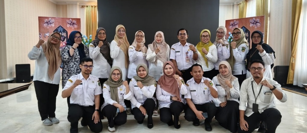 Dalam Rangka Peringata Hari Ibu Ke-79, TP PKK Barut Persiapkan Pelatihan Public Speaking