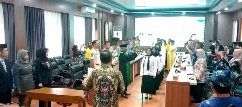 Resmikan PAW BPD Serta Damang Kecamatan Lahei Bupati Barut Pesan Jalankan Tugas Profesional Dan Patuhi Aturan Yang Berlaku