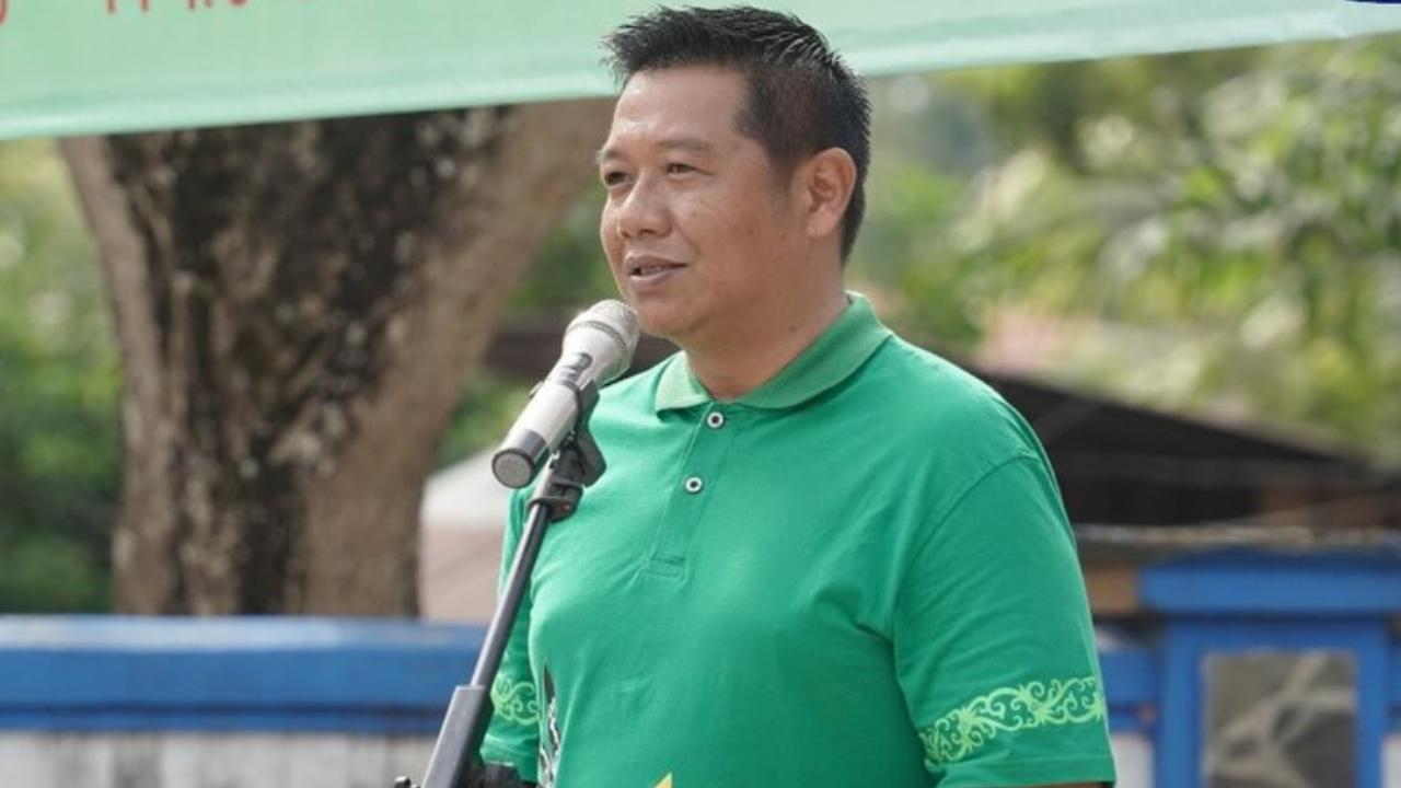 Wabup Felix: Guru Adalah Cahaya Masa Depan Bangsa pada Peringatan HUT ke-80 PGRI dan Hari Guru Nasional