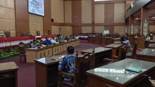 DPRD Palangka Raya Dorong Penyelesaian Sengketa Lahan Hiu Putih Secara Transparan