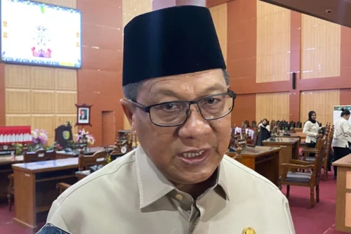 DPRD Palangka Raya Antar Kepergian Mofit Saptono Subagio