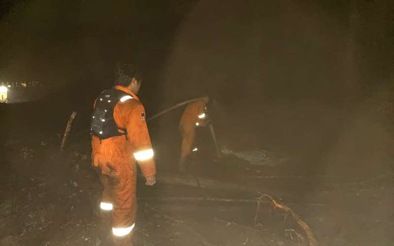 Tim Gabungan Kendalikan Api yang Tembus Sekat Bakar di Montallat Barito Utara